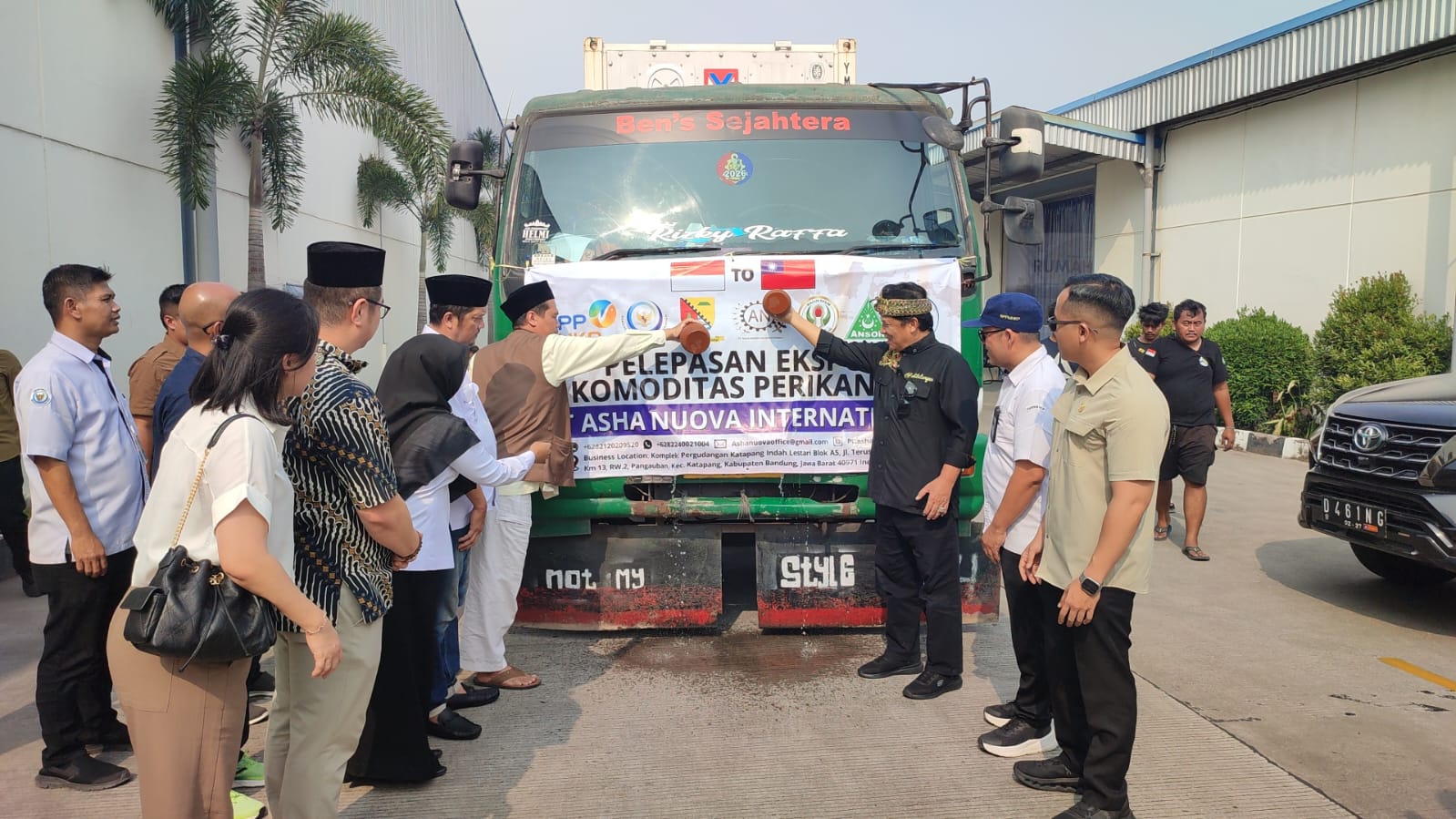 kkp-antarkan-lele-marinasi-asal-bandung-tembus-pasar-taiwan-1GlZ